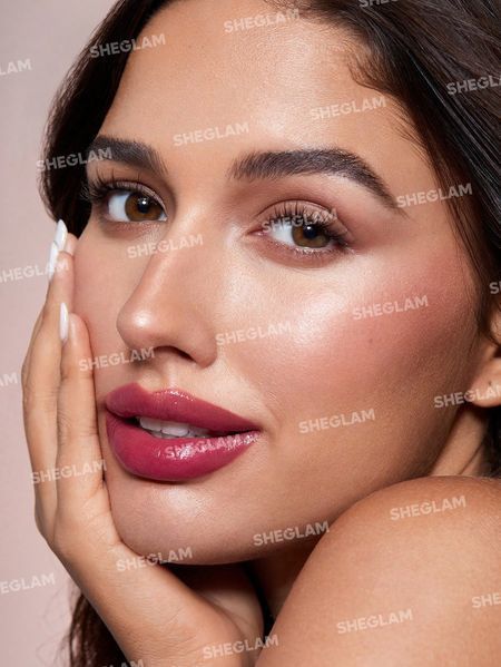 Блиск для губ з кушоном Pout Pillow-K.O. 10111 фото