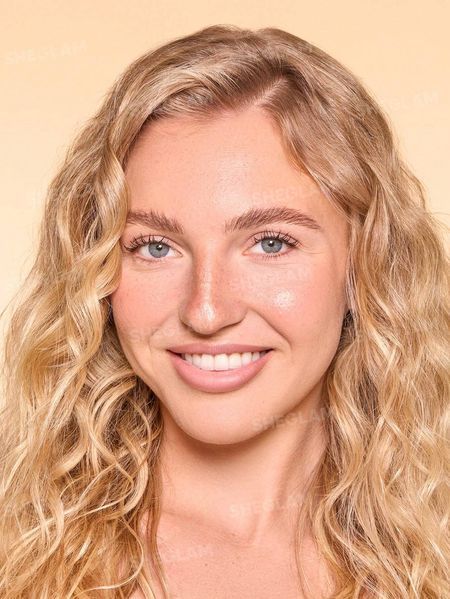 Тональний крем Dew & Done Skin Tint With SPF20-Chantilly 10029 фото